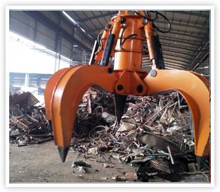 Stationary Crane For Scrap Handling